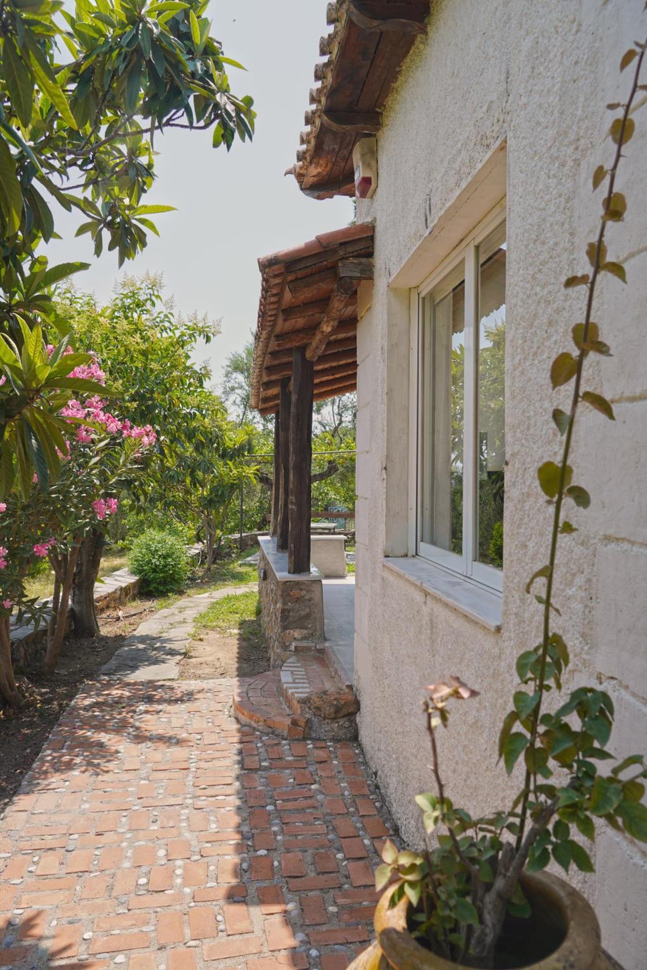 Polas Residencies Aparthotel Calamata Quarto foto